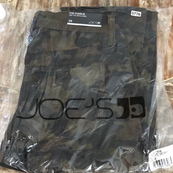 Joe's Jeans The Charlie Jeans High Rise Skinny Ankle Coated Camo Print NWT 29 - Picture 4 of 8